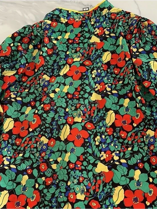 ALEXIS Floral Top with Yellow Piping Small - Picture 4 of 7